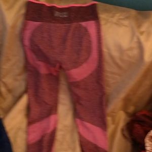 Pink leggings small pink and blk